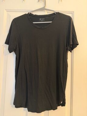 FIGS Women's Black Short Sleeve Crew Tee